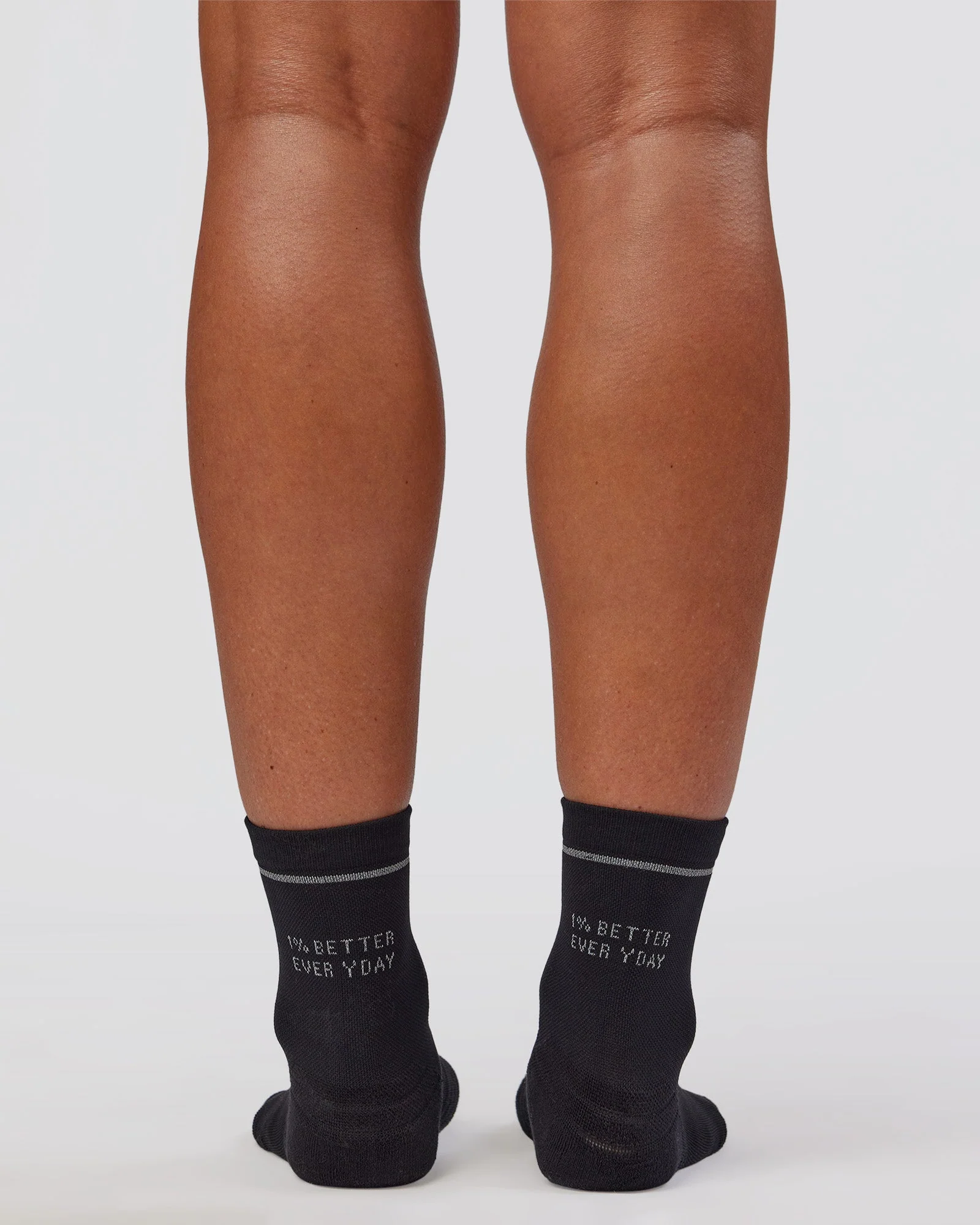 1% Better Performance Quarter Socks - Black-Reflective - Image 3