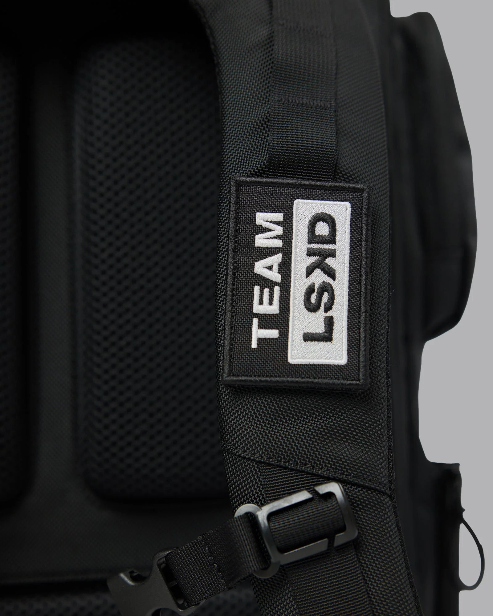 Functional Training Backpack 27L - Black - Image 11