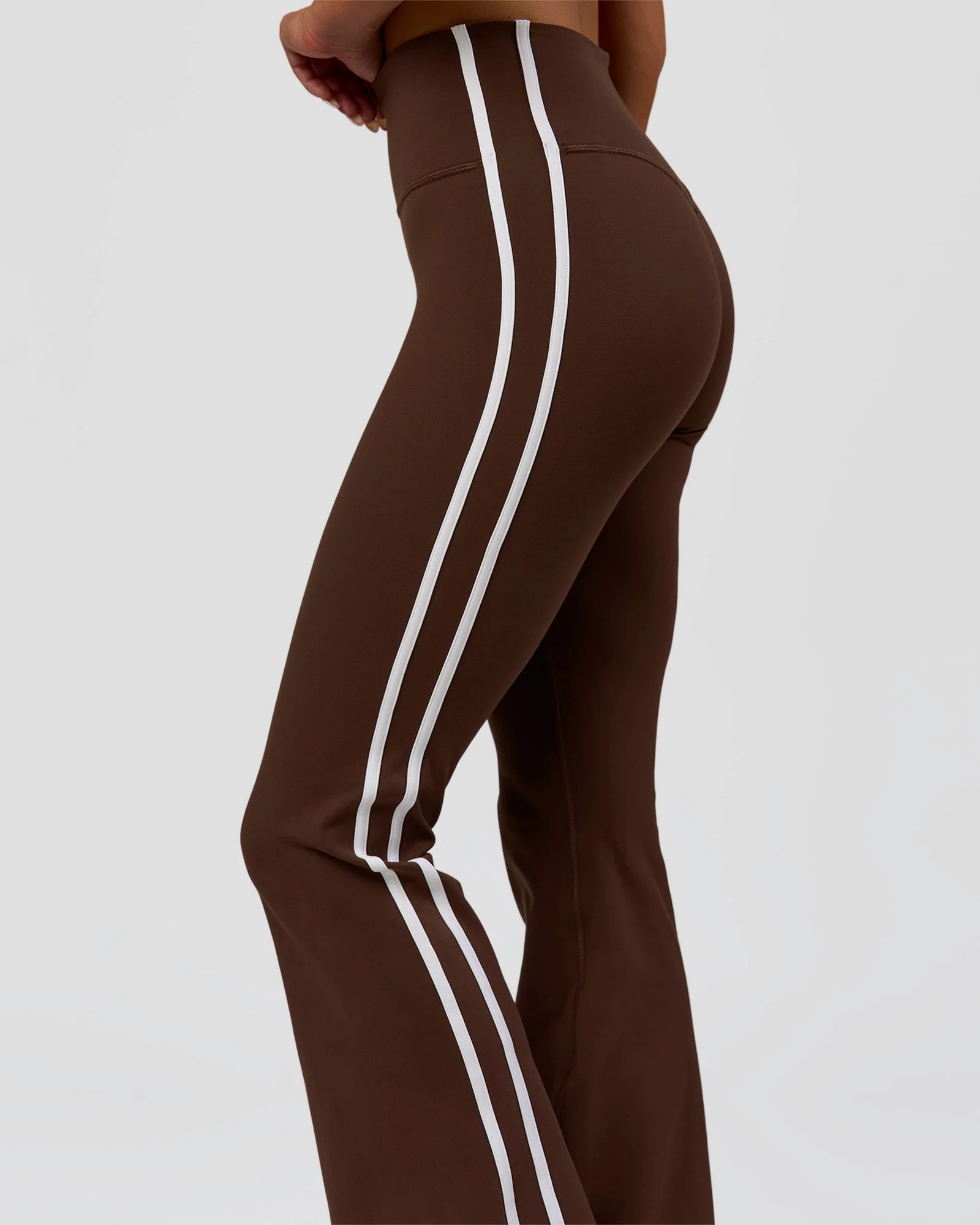 Fusion V-Contour Bind High-Rise Flared Legging - Hot Chocolate-white - Image 9