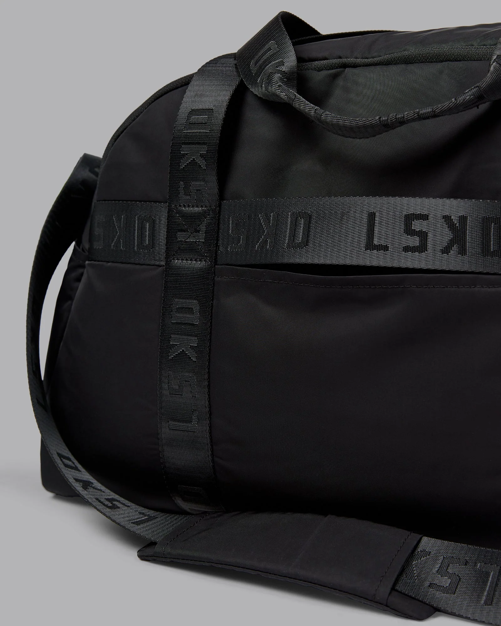 Go-To Duffle Bag - Black - Image 8
