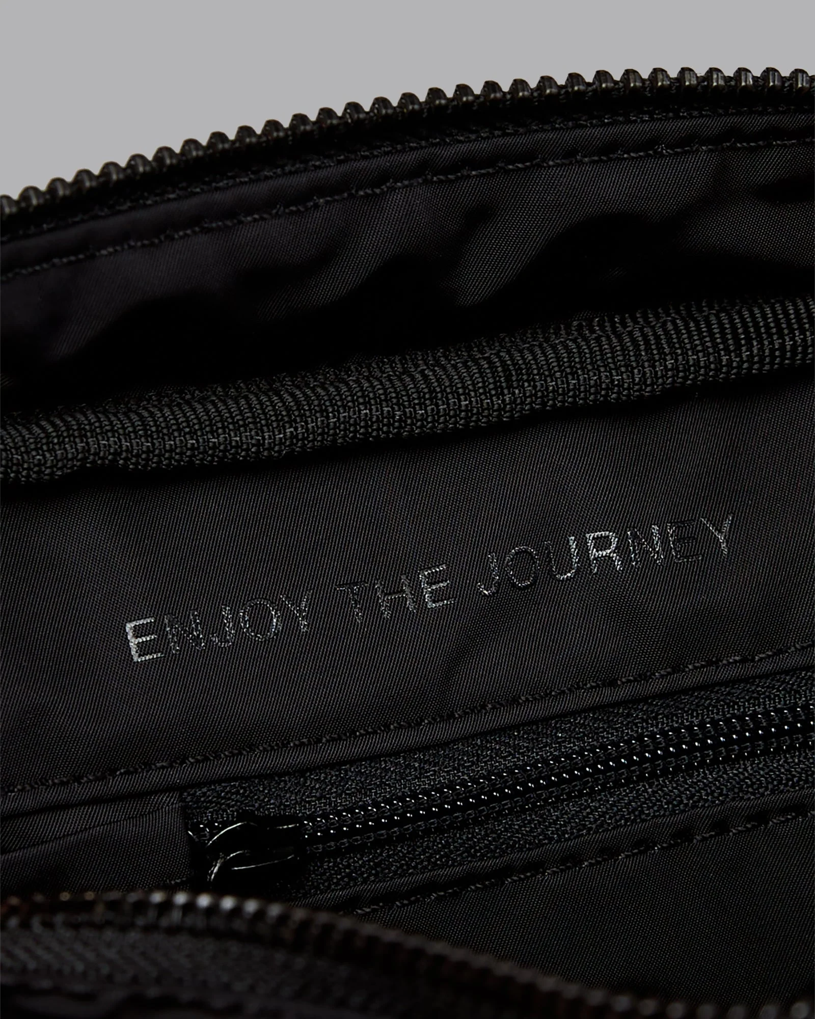Go-To Shoulder Bag - Black - Image 6