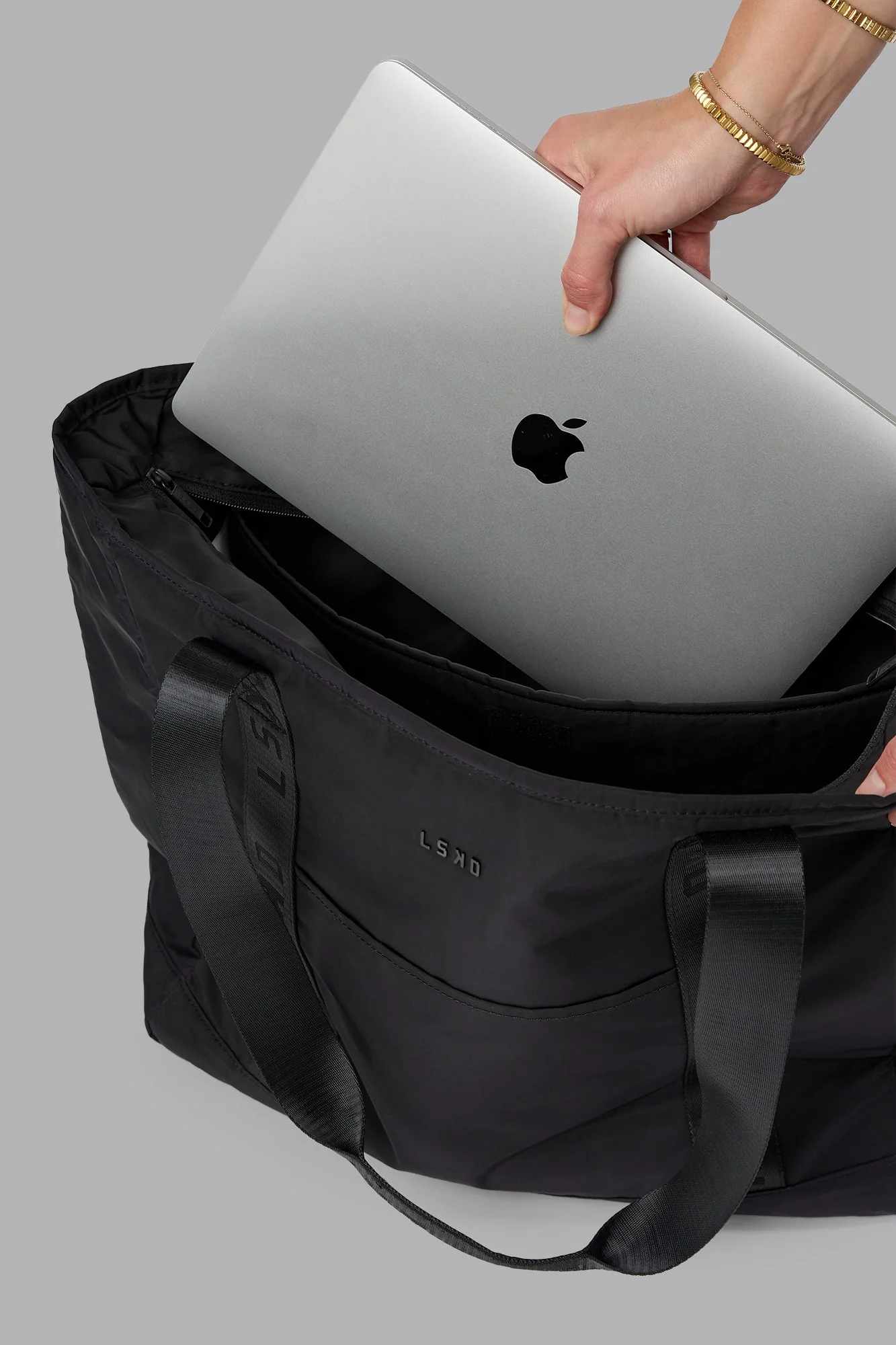 Go-To Tote - Black - Image 8