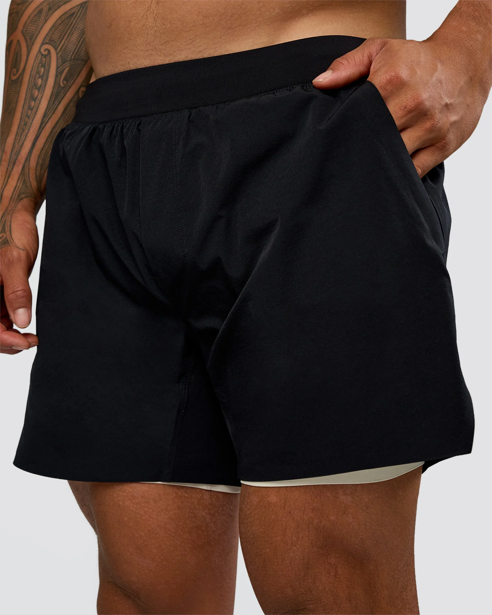 Hybrid Lined 5" Short - Black-Shale Beige - Image 3