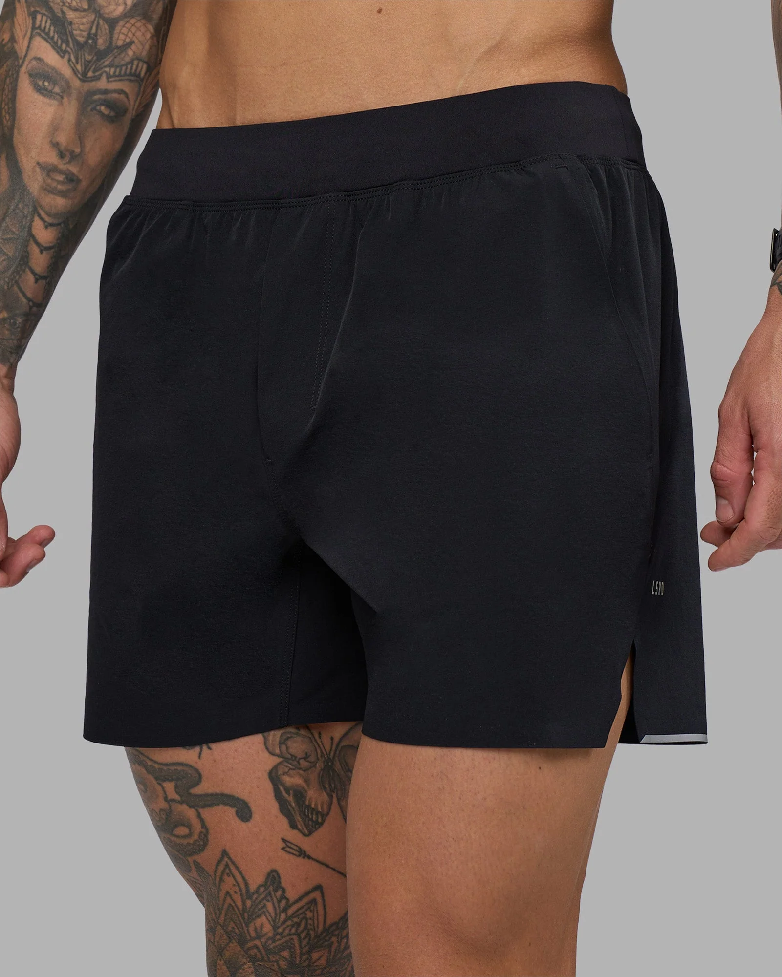 Hybrid 5" Short - Black-Reflective - Image 5