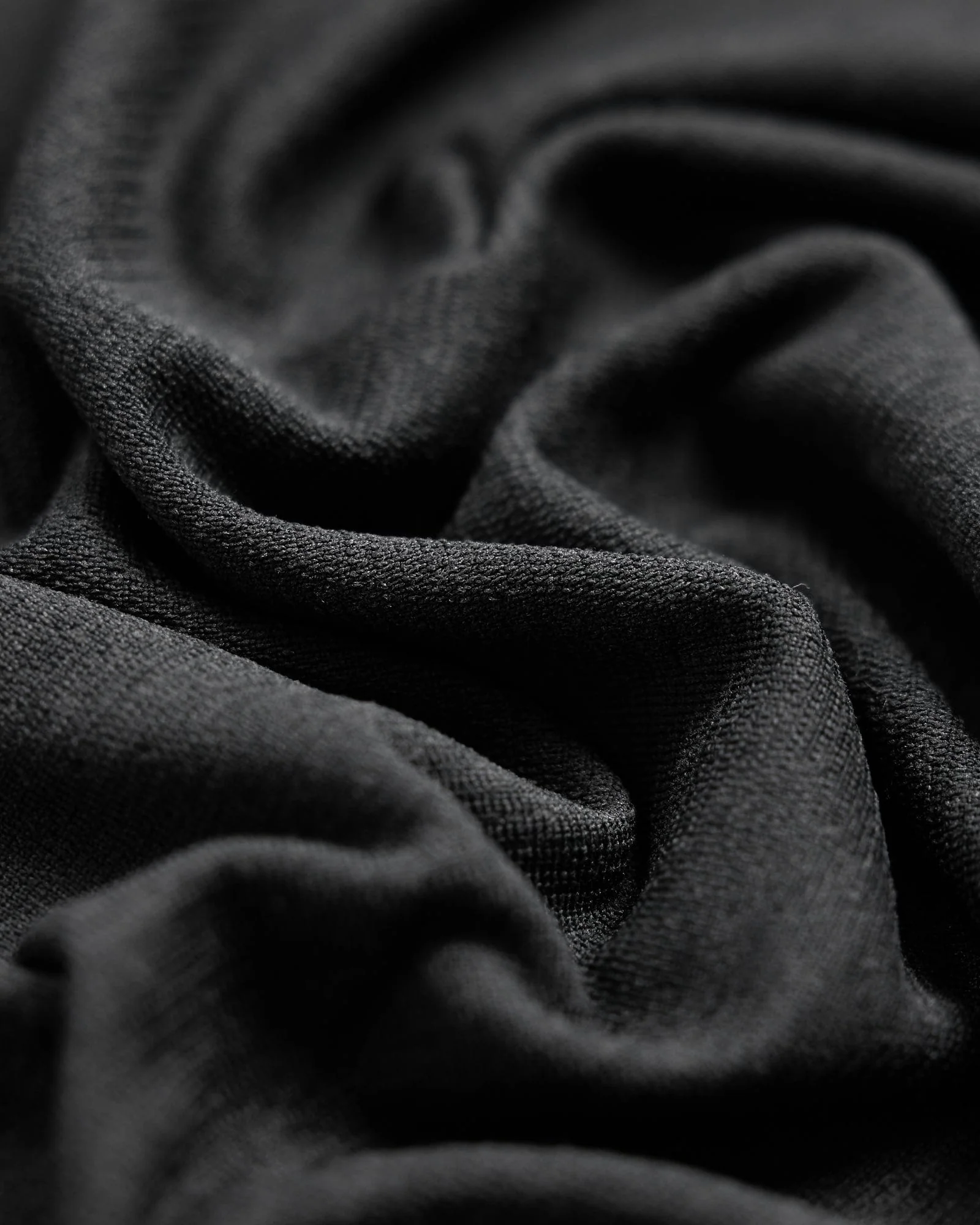 AeroFLX+ Seamless Long Sleeve Tee - Black Marl - Image 3