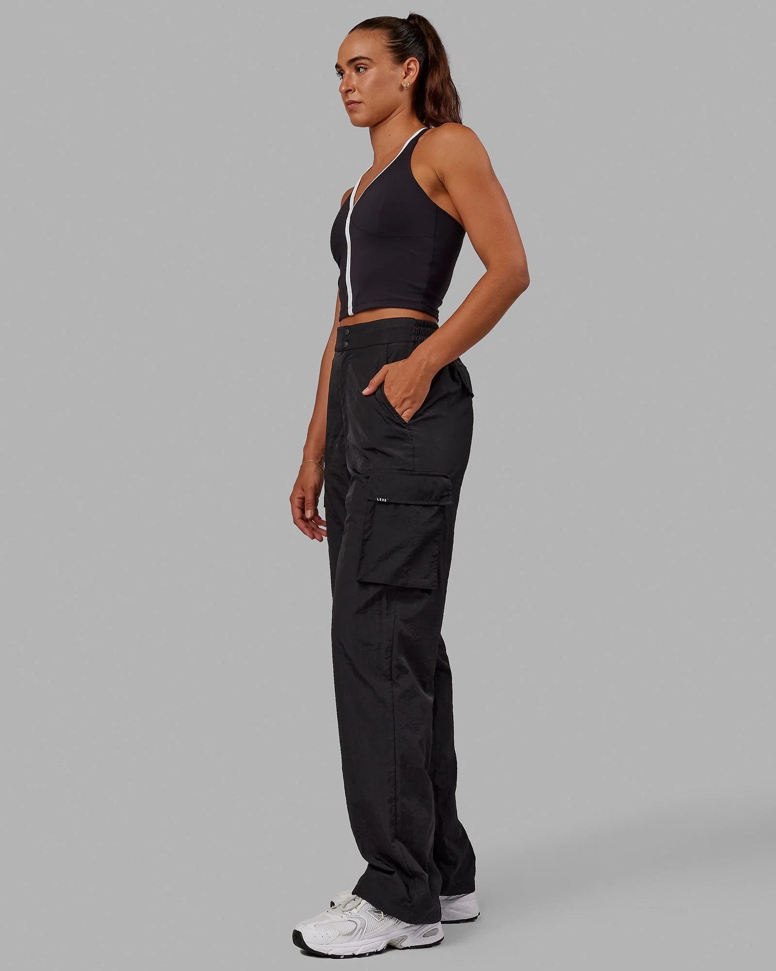 Reflection Active Tank - Black-White - Image 4