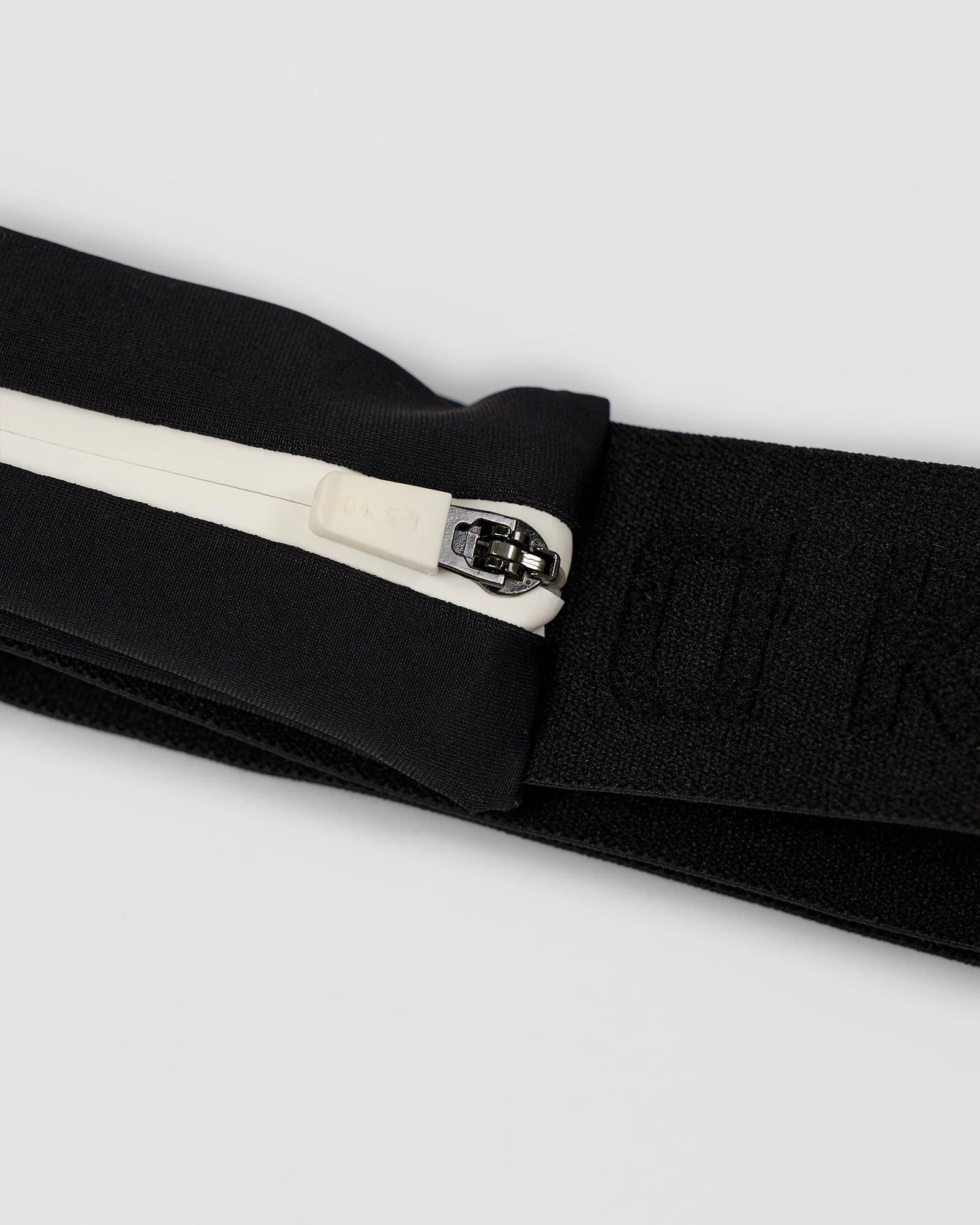 Rep Run Belt 2.0 - Black-White - Image 4