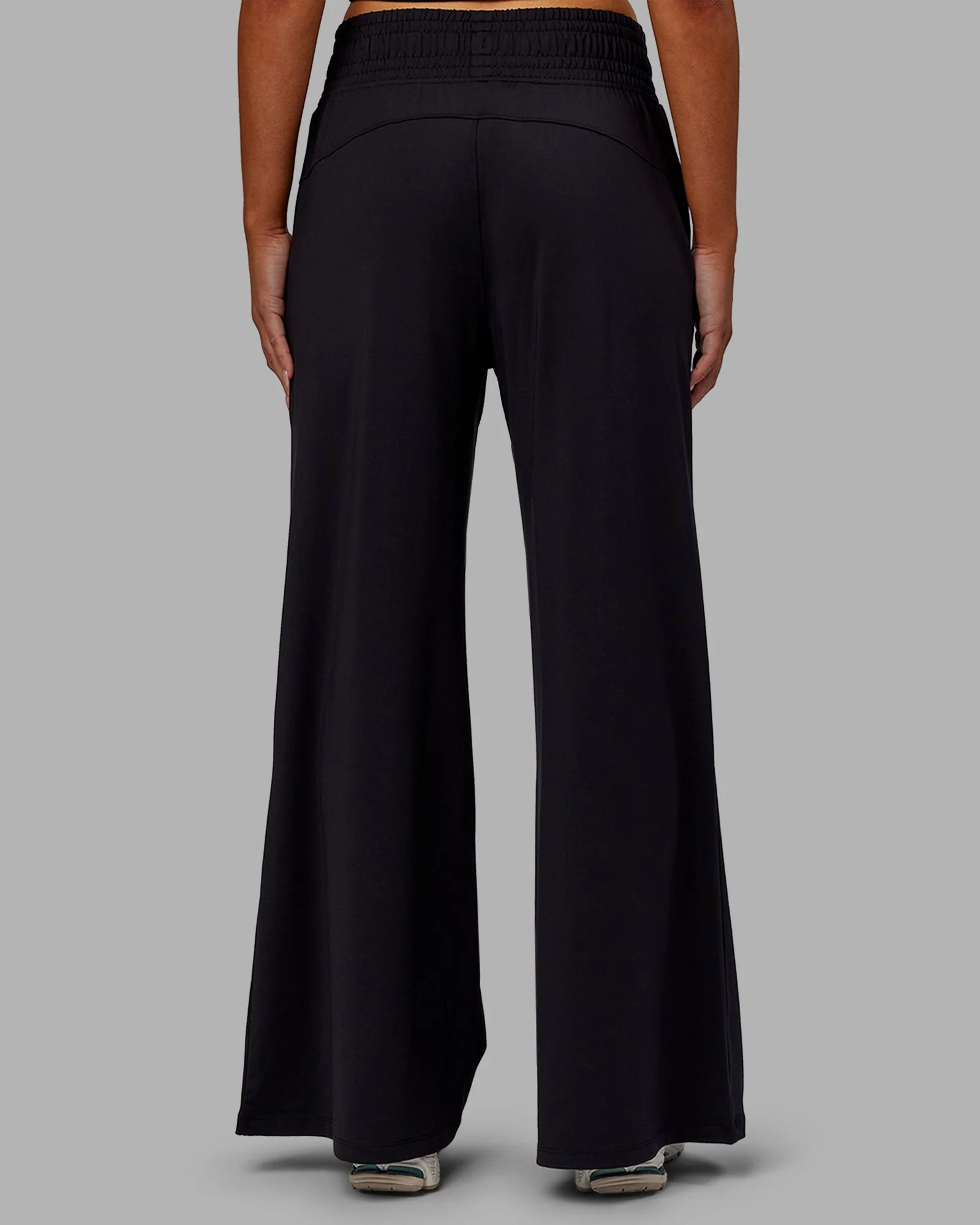 Restore CloudFLX Wide Leg Pant - Black - Image 3