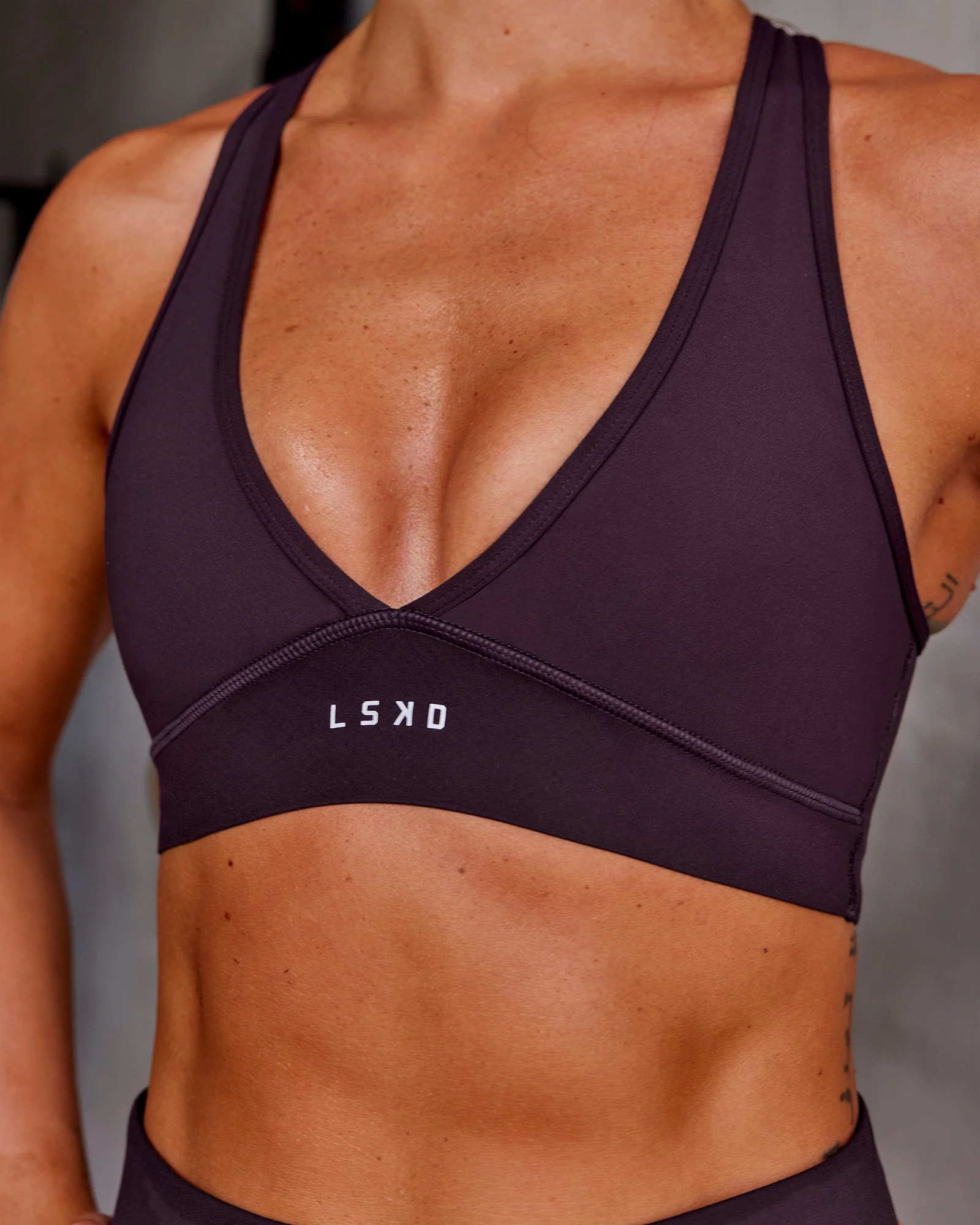 Stamina Sports Bra - Midnight Plum - Image 5