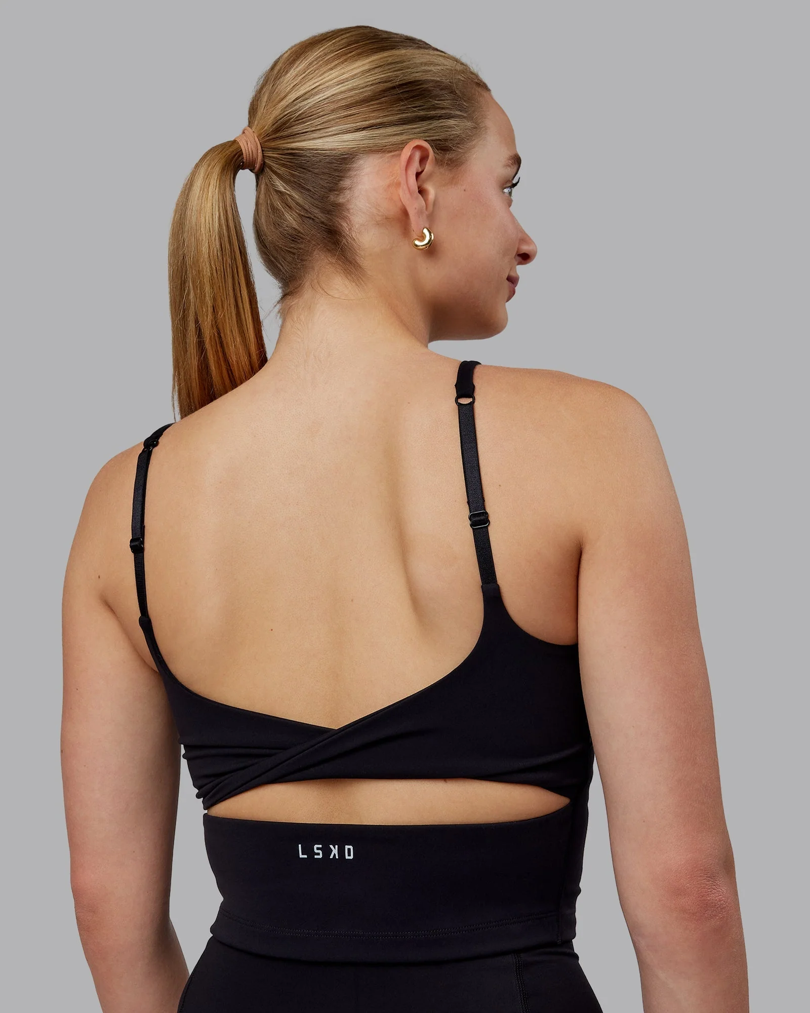 Twist Tank With Shelf Bra - Black - Image 8