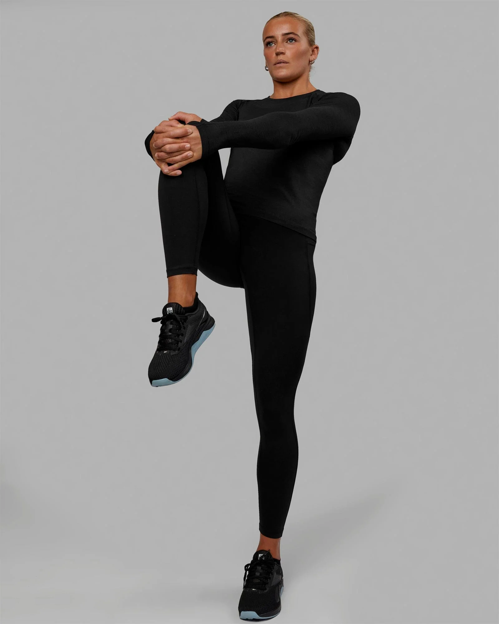 AeroFLX+ Seamless Long Sleeve Tee - Black Marl - Image 7